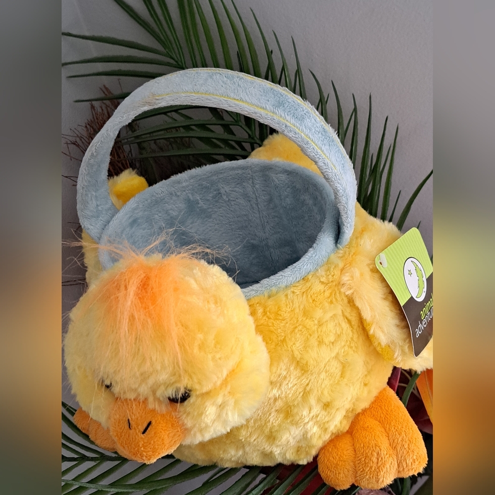 Animal Adventure Peeps Collectible Plush Basket Yellow NWT